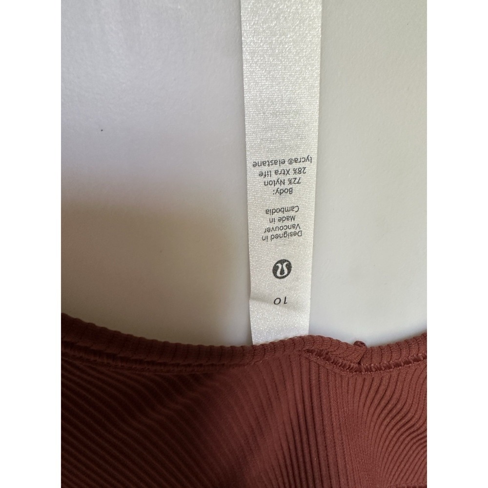 Lululemon Power Pivot Tank Ribbed Red Brown Size 10 NWT Cropped Reversible - Picture 5 of 7